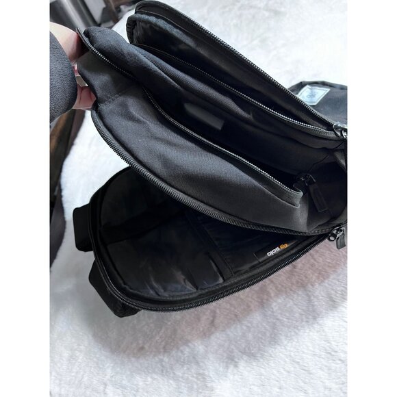 Solo New York Re:define  black laptop backpack - Picture 14 of 14